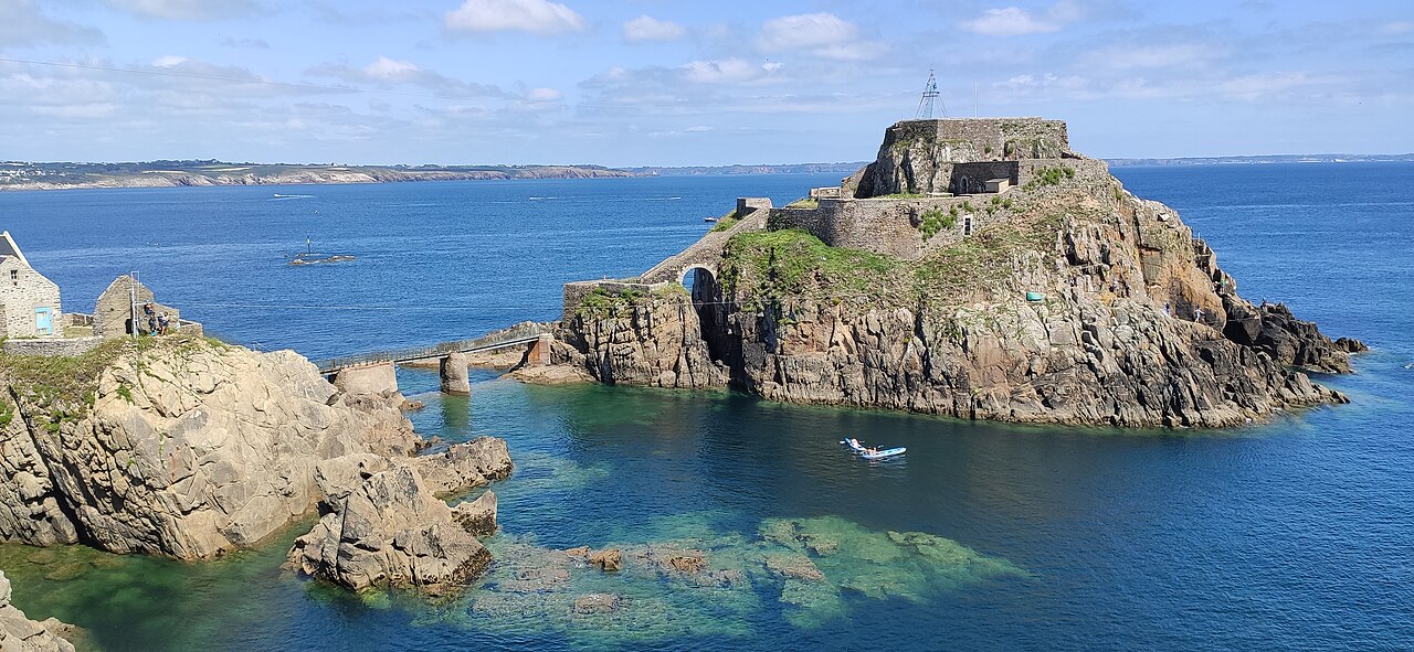 14 Fort Bertheaume